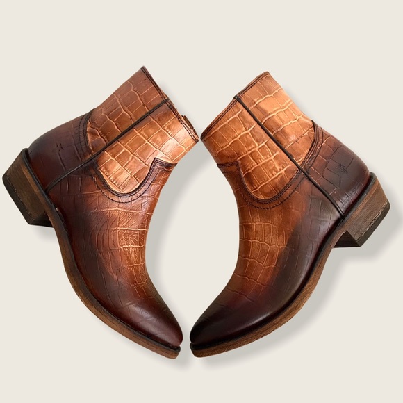 Frye Billy Croc Leather Inside Zip Ankle Booties - Picture 14 of 14